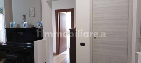 Квартира с 2 спальнями в Лиссоне, Италия № 317923 3