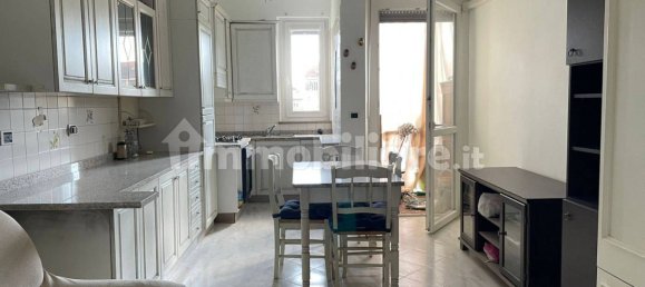 1 bedroom Apartment in Turin, Italy No. 342416 4