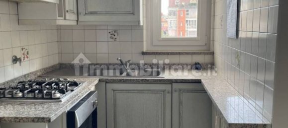 1 bedroom Apartment in Turin, Italy No. 342416 5