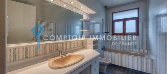 4 bedrooms House in Bernin, France No. 201879 12