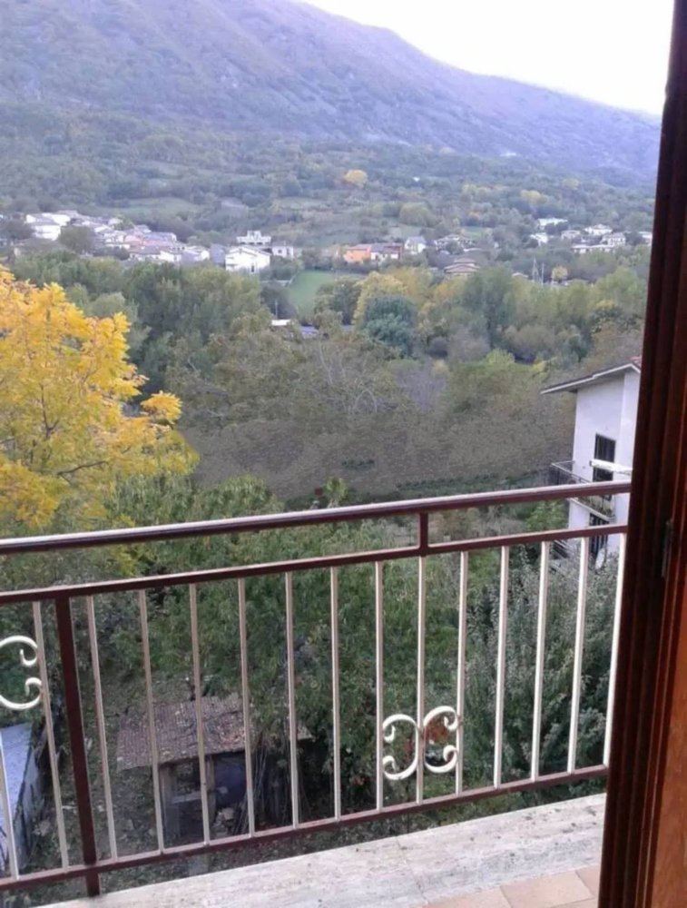 4غرفة شقة في Tornimparte, Italy رقم 119679