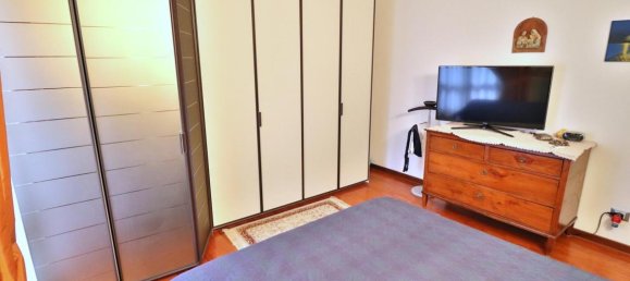 Вилла с 5 комнатами в Вигонца, Италия № 120418 4