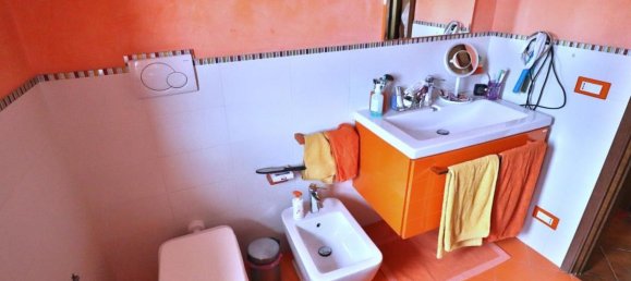 Вилла с 5 комнатами в Вигонца, Италия № 120418 11