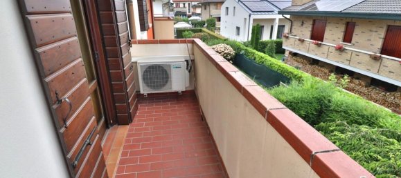 Вилла с 5 комнатами в Вигонца, Италия № 120418 20