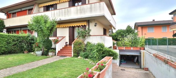 Вилла с 5 комнатами в Вигонца, Италия № 120418 28