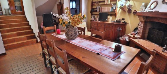 Вилла с 5 комнатами в Вигонца, Италия № 120418 25