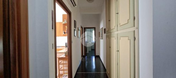 Apartamento de 3 divisões em Genoa, Italy N.º 284272 8