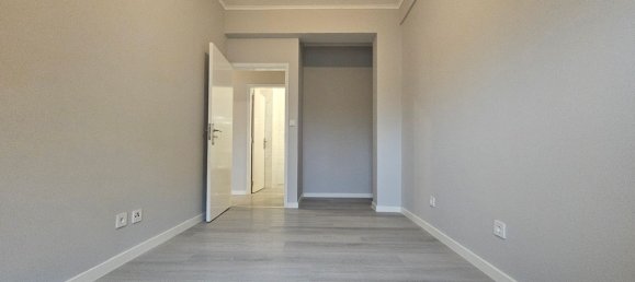 3 bedrooms Apartment in Loures, Portugal No. 95003 28