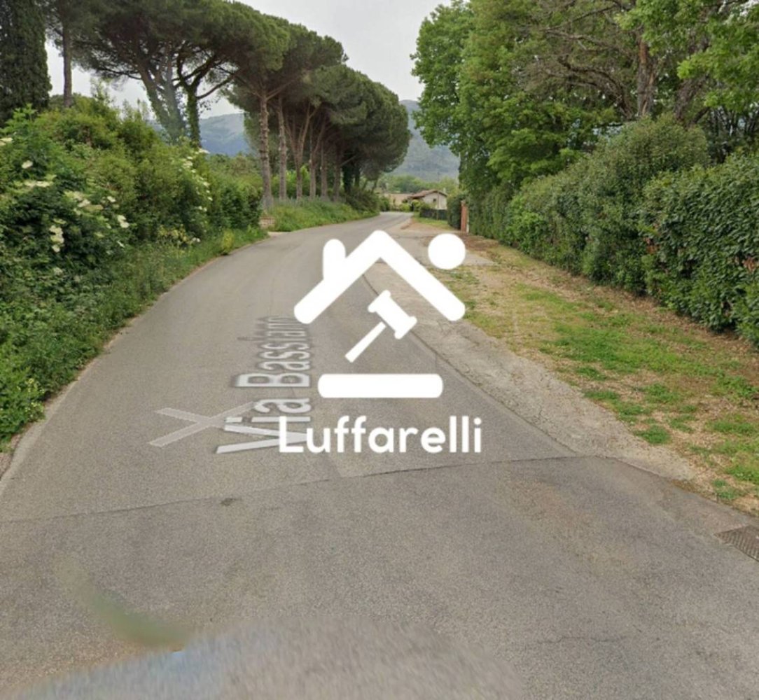 5 bedrooms Apartment in Bassiano, Italy No. 100801