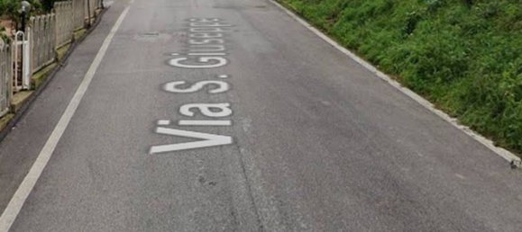 Gewerbliche Immobilie in Monte San Giusto, Italy 302m², Nr. 296655 2