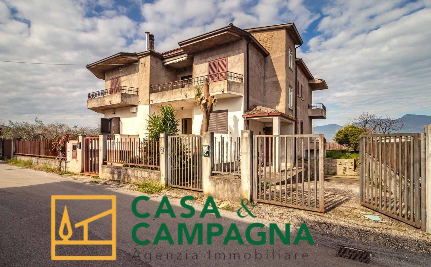Villa T6 em Vairano Patenora, Italy N.º 325668