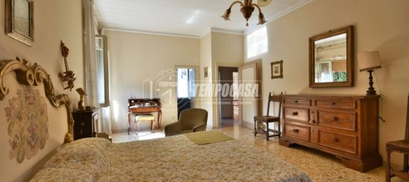 5 rooms Apartment in Osimo, Italy No. 265549 22