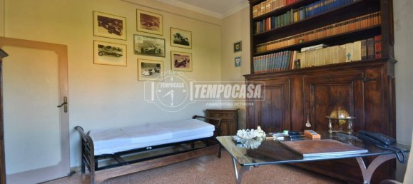 5 rooms Apartment in Osimo, Italy No. 265549 8