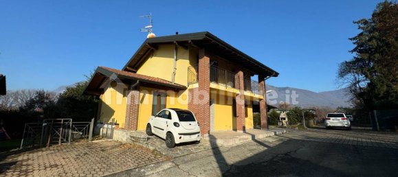 3 غرف نوم فيلا في Gemonio, Italy رقم 86373 12