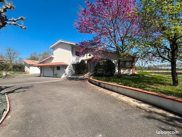 5 Schlafzimmer Haus in Castelsarrasin, France, Nr. 308653