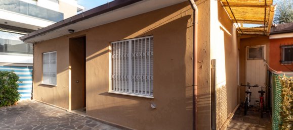 7 chambres Villa à Cattolica, Italy No. 312300 18