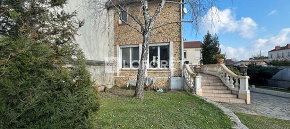 Дом с 2 спальнями в Вильмомбль, Франция № 310077 6