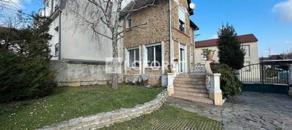 Дом с 2 спальнями в Вильмомбль, Франция № 310077 7