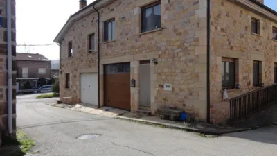 3 غرف نوم تاون هاوس في Burgos, Spain رقم 210906