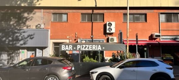 2-Zimmer Gewerbliche Immobilie in Rome, Italy, Nr. 160068 2