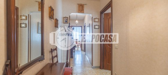 3 Schlafzimmer Wohnung in Rome, Italy, Nr. 357019 16