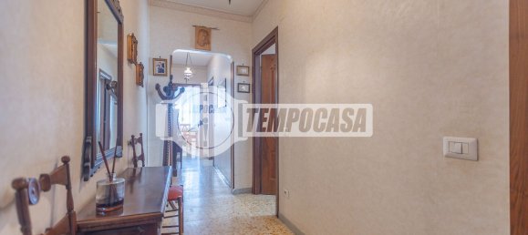 3 Schlafzimmer Wohnung in Rome, Italy, Nr. 357019 3