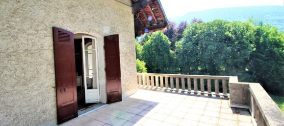 10 bedrooms House in Saint-Martin-d'Uriage, France No. 200970 15