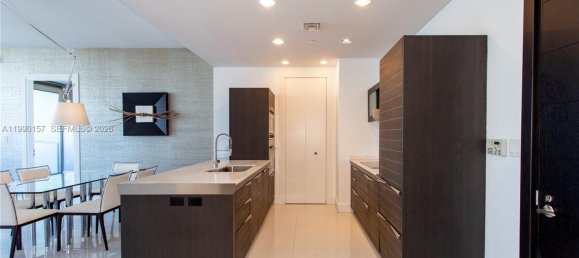 2 dormitorios propiedad comercial en venta en Miami, Miami-Dade, Florida, USA № 614811 5