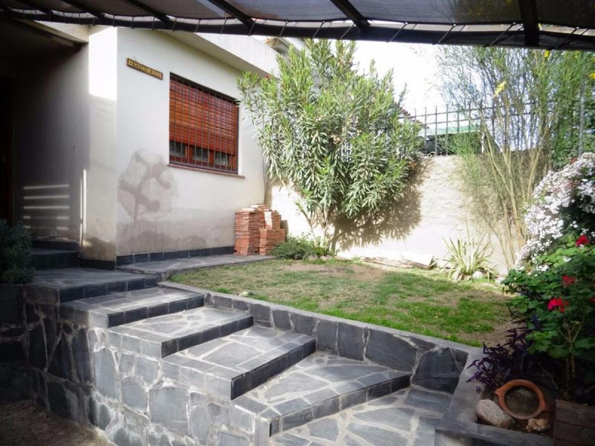 2 bedrooms House in Cordoba, Argentina No. 5467