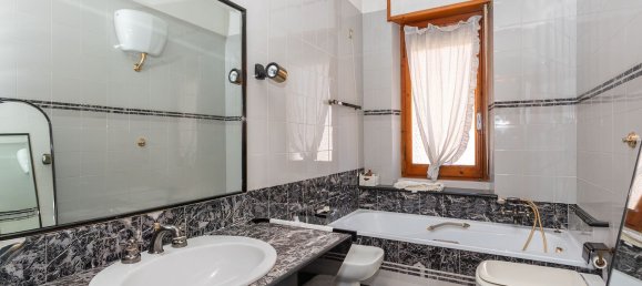 5 bedrooms Apartment in Cagliari, Italy No. 334264 19