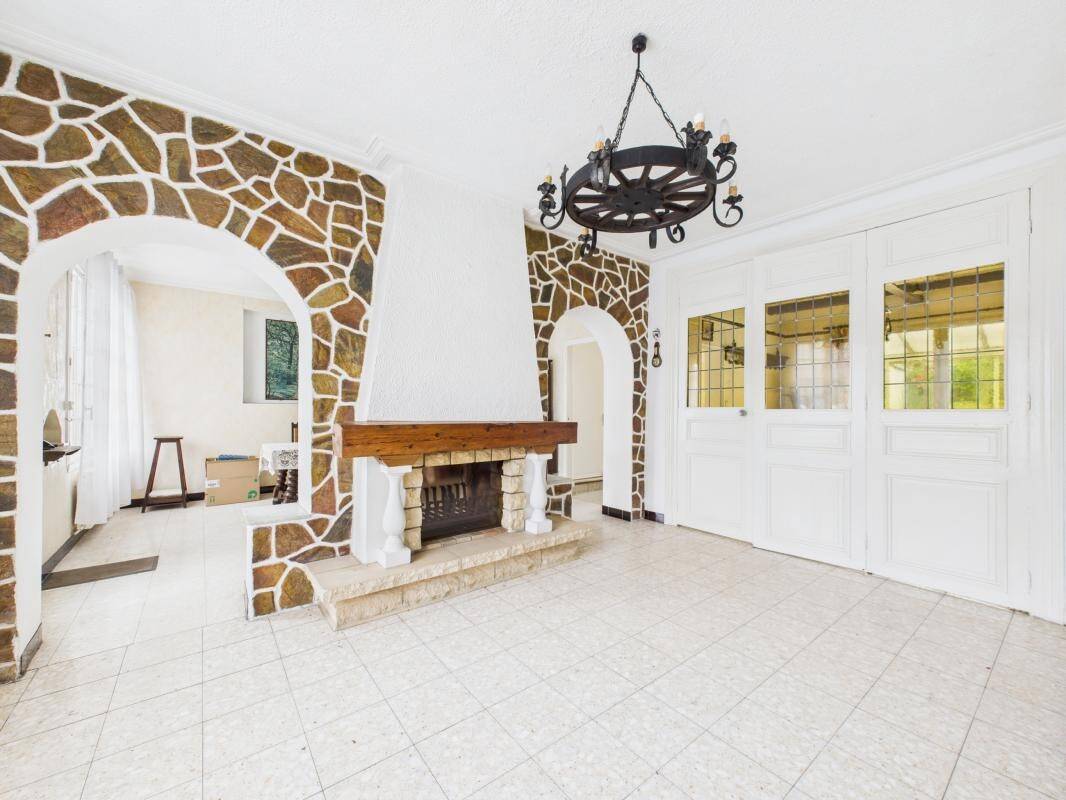 3 chambres Villa à Saint-Saulve, France No. 61652