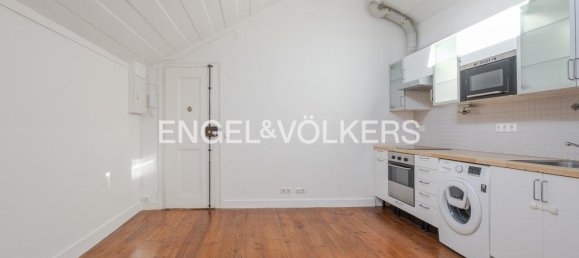 2 bedrooms Apartment in Lisbon, Portugal No. 13834 3