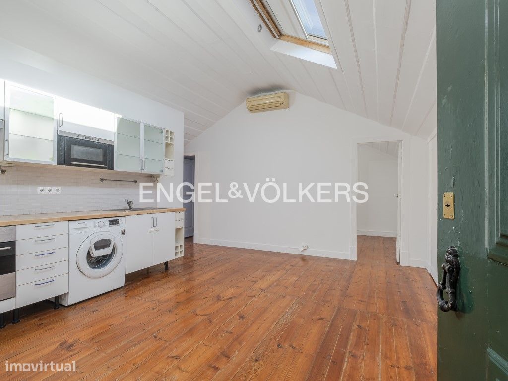 2 bedrooms Apartment in Lisbon, Portugal No. 13834