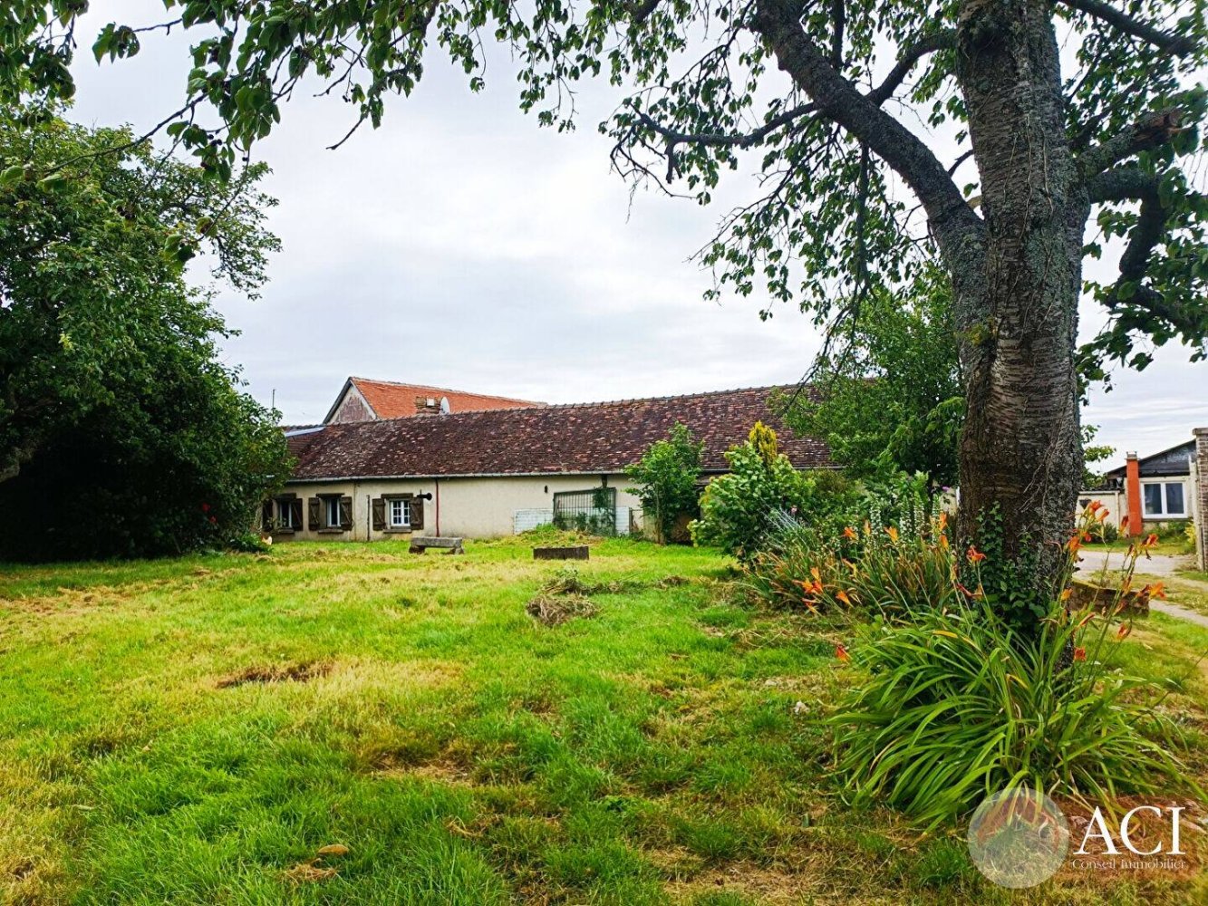 2 Schlafzimmer Haus in Chaumont-en-Vexin, France, Nr. 258937