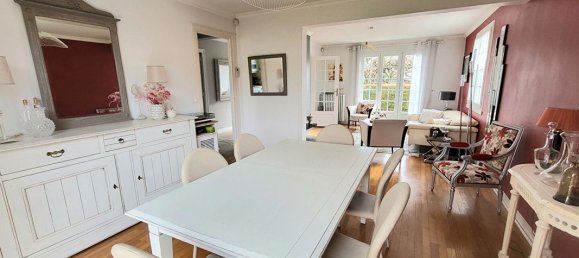 7 bedrooms House in Sainte-Genevieve-des-Bois, France No. 107781 5