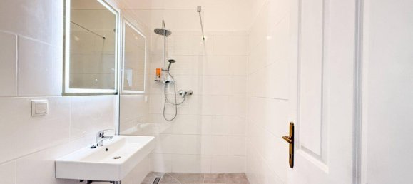 Apartamento de 2 habitaciónes en Favoriten, Austria No. 147284 2