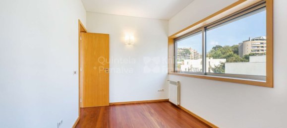 Casa de 4 dormitorios en Porto, Portugal No. 125591 11