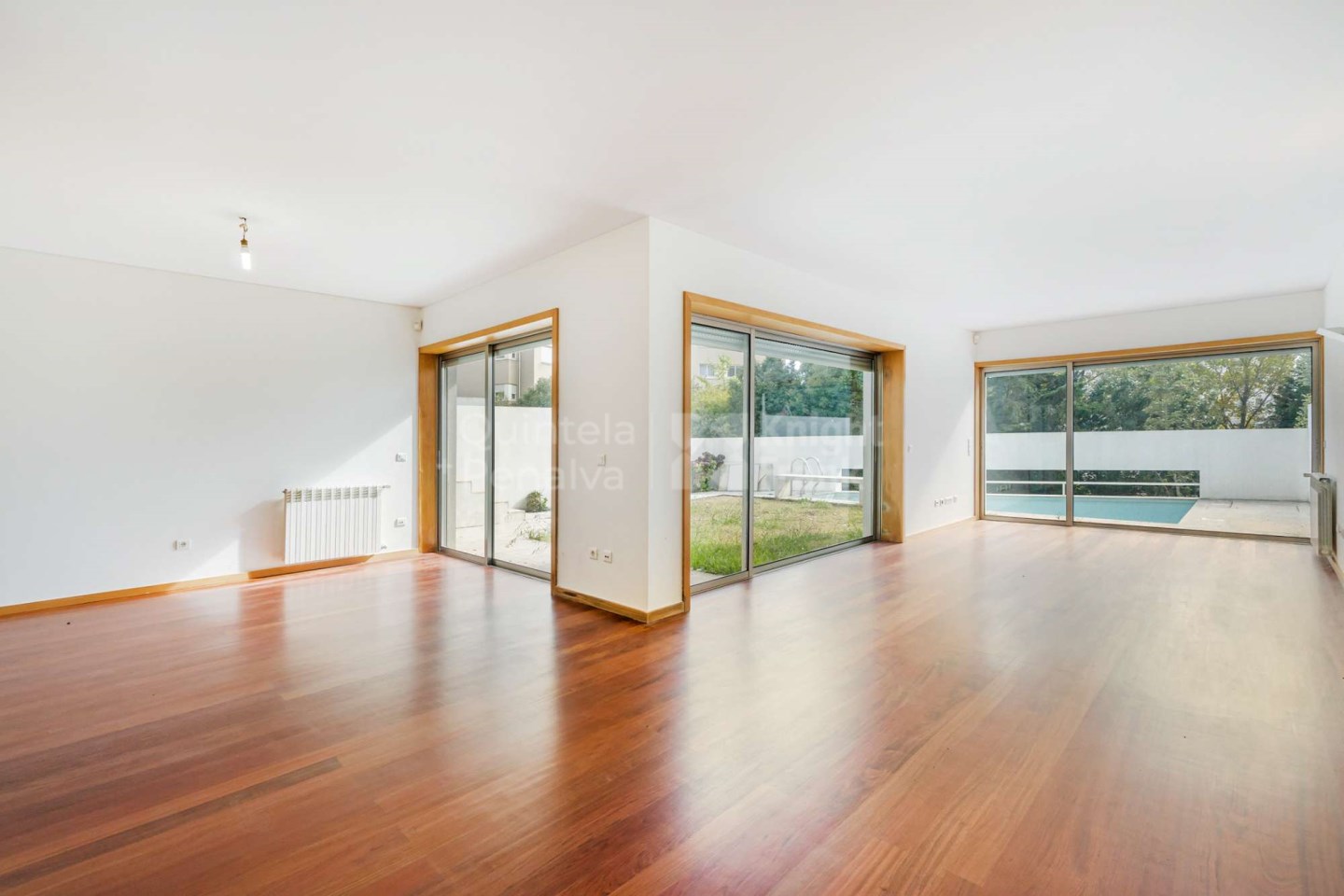 Casa de 4 dormitorios en Porto, Portugal No. 125591