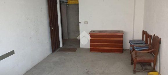 4 Schlafzimmer Wohnung in Vigone, Italy, Nr. 363185 10