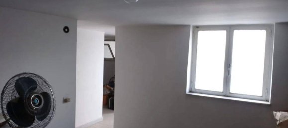 5 rooms Apartment in Andria, Italy No. 33205 10