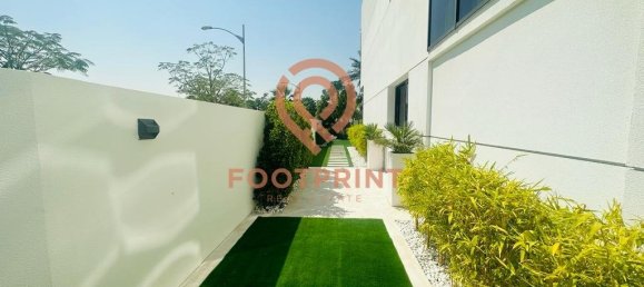 5 chambres Maison de ville à Dubai, UAE No. 24043 13