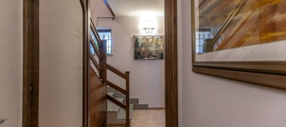 4 chambres Villa à Guidonia Montecelio, Italy No. 62454 17