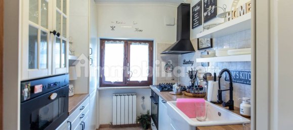 4 chambres Villa à Guidonia Montecelio, Italy No. 62454 27