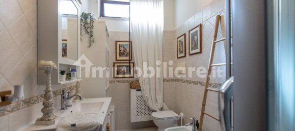 4 chambres Villa à Guidonia Montecelio, Italy No. 62454 12