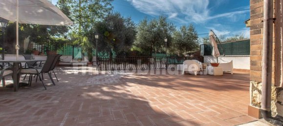 4 chambres Villa à Guidonia Montecelio, Italy No. 62454 36