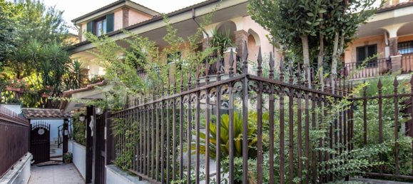 4 chambres Villa à Guidonia Montecelio, Italy No. 62454 44