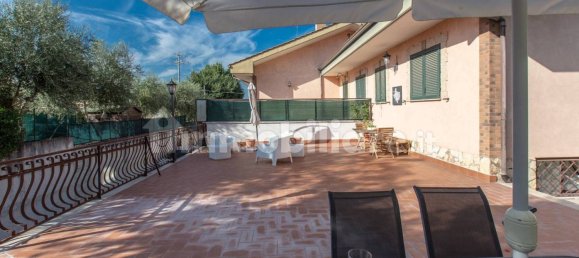 4 chambres Villa à Guidonia Montecelio, Italy No. 62454 38