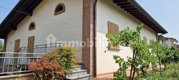 3 غرف نوم فيلا في Montichiari, Italy رقم 347573 11
