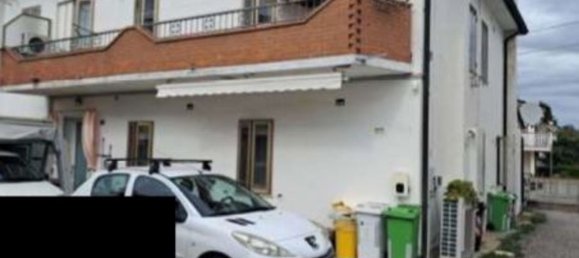 3 rooms Duplex in Stienta, Italy No. 54443 2