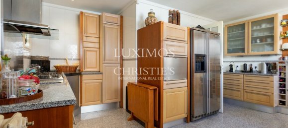 6 bedrooms Villa in Porto, Portugal No. 108414 5